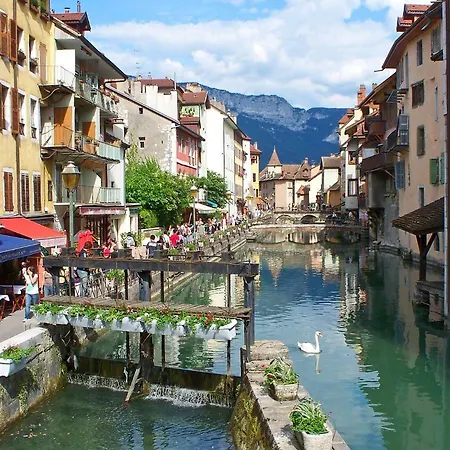 L'atout Charme Apartment Annecy