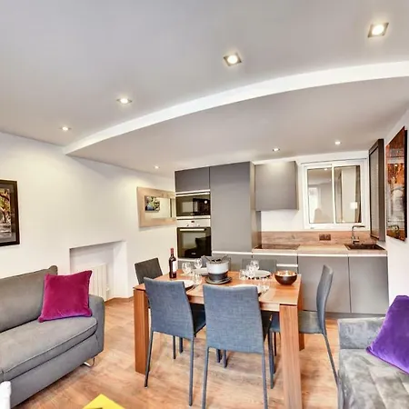 L'atout Charme Apartment